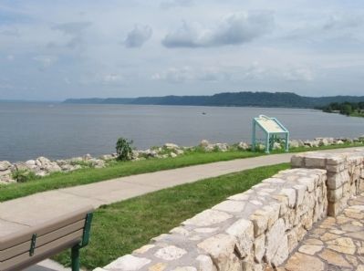 Lake Pepin and Marker image. Click for full size.