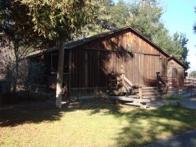 The Stevens Ranch Fruit Barn image. Click for full size.