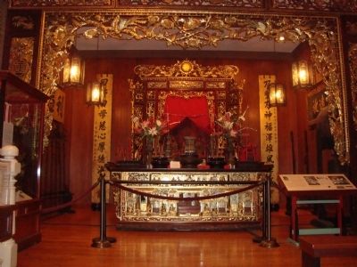Ng Shing Gung Shrine. Click for full size. Ng Shing Gung Shrine image. Click for full size.