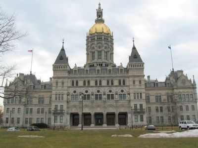 The North Side of the Connecticut State Capitol Building image. Click for full size.