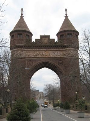 Soldiers and Sailors Memorial Arch. Click for full size. Soldiers and Sailors Memorial Arch image. Click for full size.