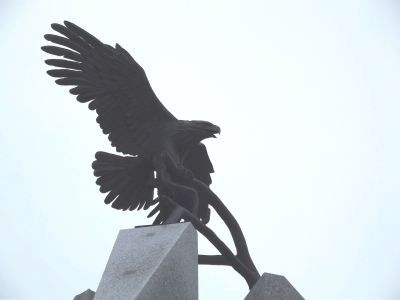 Florence Veterans Park Monument Eagle image. Click for full size.