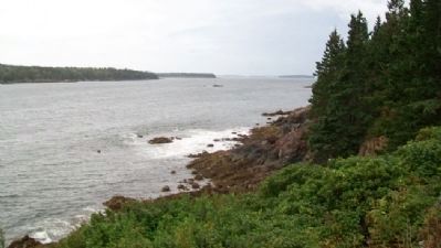 View South from Light of Owl's Head Bay image. Click for full size.