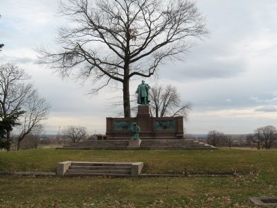 Samuel Colt Monument image. Click for full size.