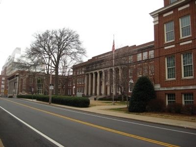 University School of Nashville Marker image. Click for full size.