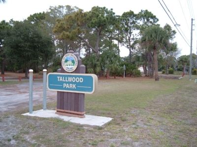 Tallwood Park Sign image. Click for full size.
