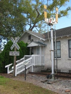 Fixed Signal Marker image. Click for full size.