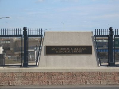 Maj. Thomas Y. Seymour Memorial Bridge image. Click for full size.