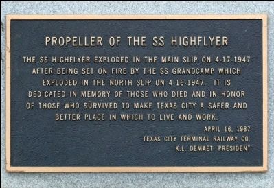 Propeller of the SS Highflyer Marker image. Click for full size.