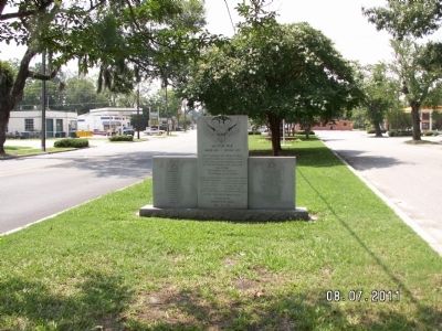 Veterans Monument Marker. Click for full size. Veterans Monument Marker image. Click for full size.