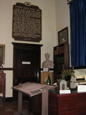 Marker in Coolidge Exhibit image. Click for full size.