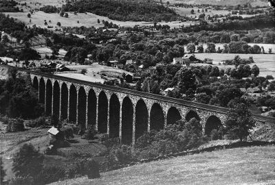 Starrucca Viaduct - Circa 1920 image. Click for full size.