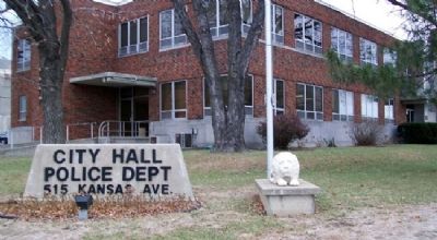 Atchison, Kansas, City Hall. Click for full size. Atchison, Kansas, City Hall image. Click for full size.