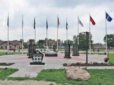 Prairie du Chien Veterans Memorial image. Click for full size.