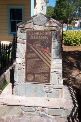 Tuskegee Airmen Marker image. Click for full size.