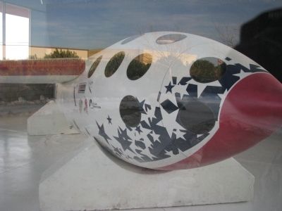 SpaceShipOne image. Click for full size.
