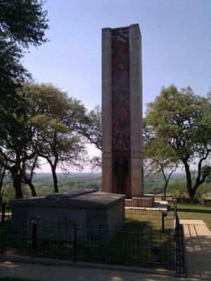 Monument Hill Tomb. Click for full size. Monument Hill Tomb image. Click for full size.