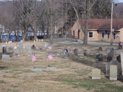 Old Presbyterian Burial Ground image. Click for full size.