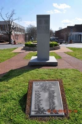 Site of Courthouse & Lawrence County War Memorial image. Click for full size.