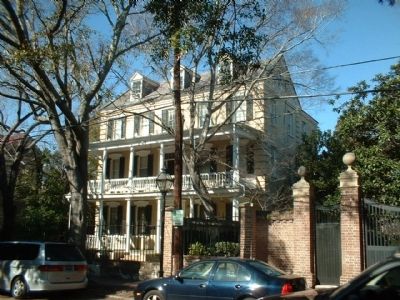 Benjamin Lucas House, 24 Bull Street in Charleston image. Click for full size.