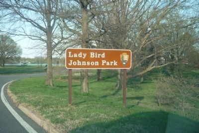 Ladybird Johnson Park image. Click for full size.