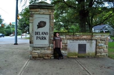 Delano Park "The Chicago of the South" image. Click for full size.