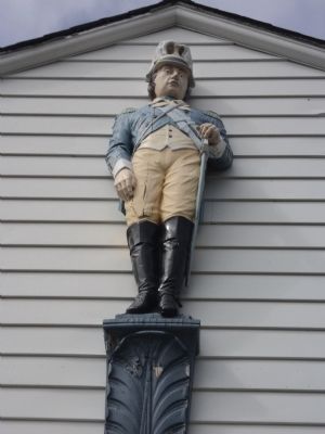 Closeup of Benjamin Tallmadge Statue image. Click for full size.