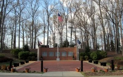 Hanover Veterans Memorial image. Click for full size.