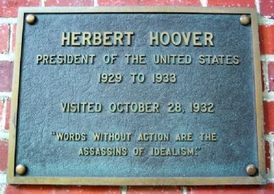 Ohio University's Herbert Hoover Marker image. Click for full size.