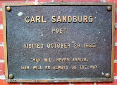 Ohio University's Carl Sandburg Marker image. Click for full size.