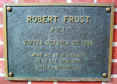 Ohio University's Robert Frost Marker image. Click for full size.