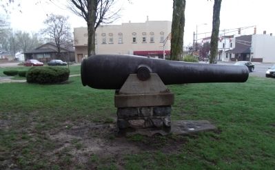 1865 - Courthouse Cannon. Click for full size. 1865 - Courthouse Cannon image. Click for full size.