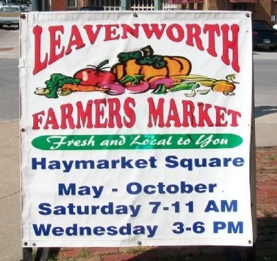 Haymarket Square Farmers Market Sign image. Click for full size.
