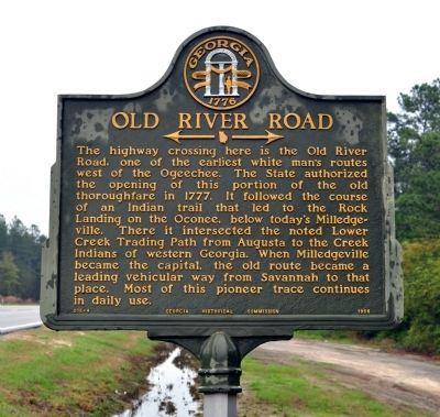 Old River Road Marker. Click for full size. Old River Road Marker image. Click for full size.