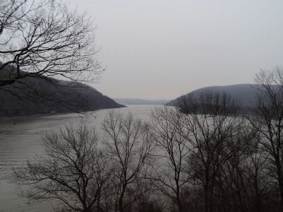 Hudson River image. Click for full size.