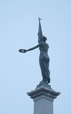 Other View - - Top Statue image. Click for full size.