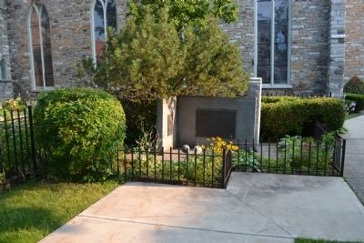 Grave Markers of Sir William Johnson. Click for full size. Grave Markers of Sir William Johnson image. Click for full size.