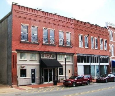 Benton County Hardware Building and Marker image. Click for full size.