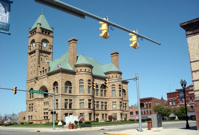 Blackford County Courthouse - and - Korea / Vietnam Honor Rolls. Click for full size. Blackford County Courthouse - and - Korea / Vietnam Honor Rolls image. Click for full size.