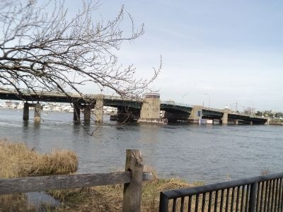Shrewsbury River Bridge image. Click for full size.