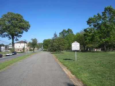Park Ave (facing east). Click for full size. Park Ave (facing east) image. Click for full size.