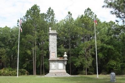 Nearby Battle of Olustee Memorial erected by the United Daughters of the Confederacy image. Click for full size.