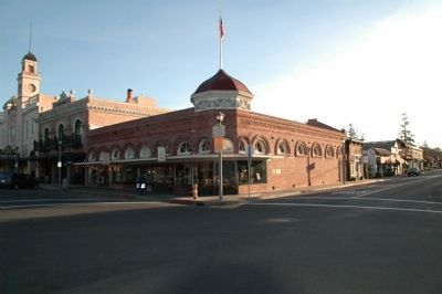 Duhring Building. Click for full size. Duhring Building image. Click for full size.