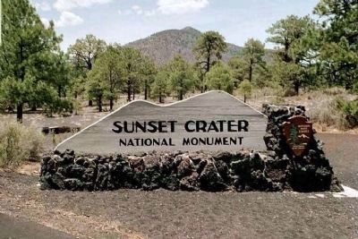 Sunset Crater seen in background image. Click for full size.
