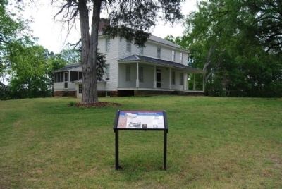 Hopewell Plantation and Marker image. Click for full size.
