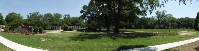 Maxcy Gregg Park image. Click for full size.