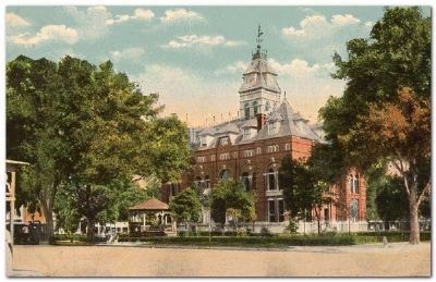 Alachua County Courthouse 1886 - 1958 image. Click for full size.
