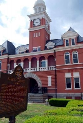 Elbert County Marker and Courthouse image. Click for full size.
