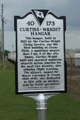 Curtiss-Wright Hangar Marker image. Click for full size.