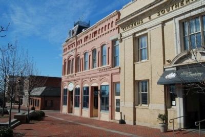 156 West Main Street. Click for full size. 156 West Main Street image. Click for full size.